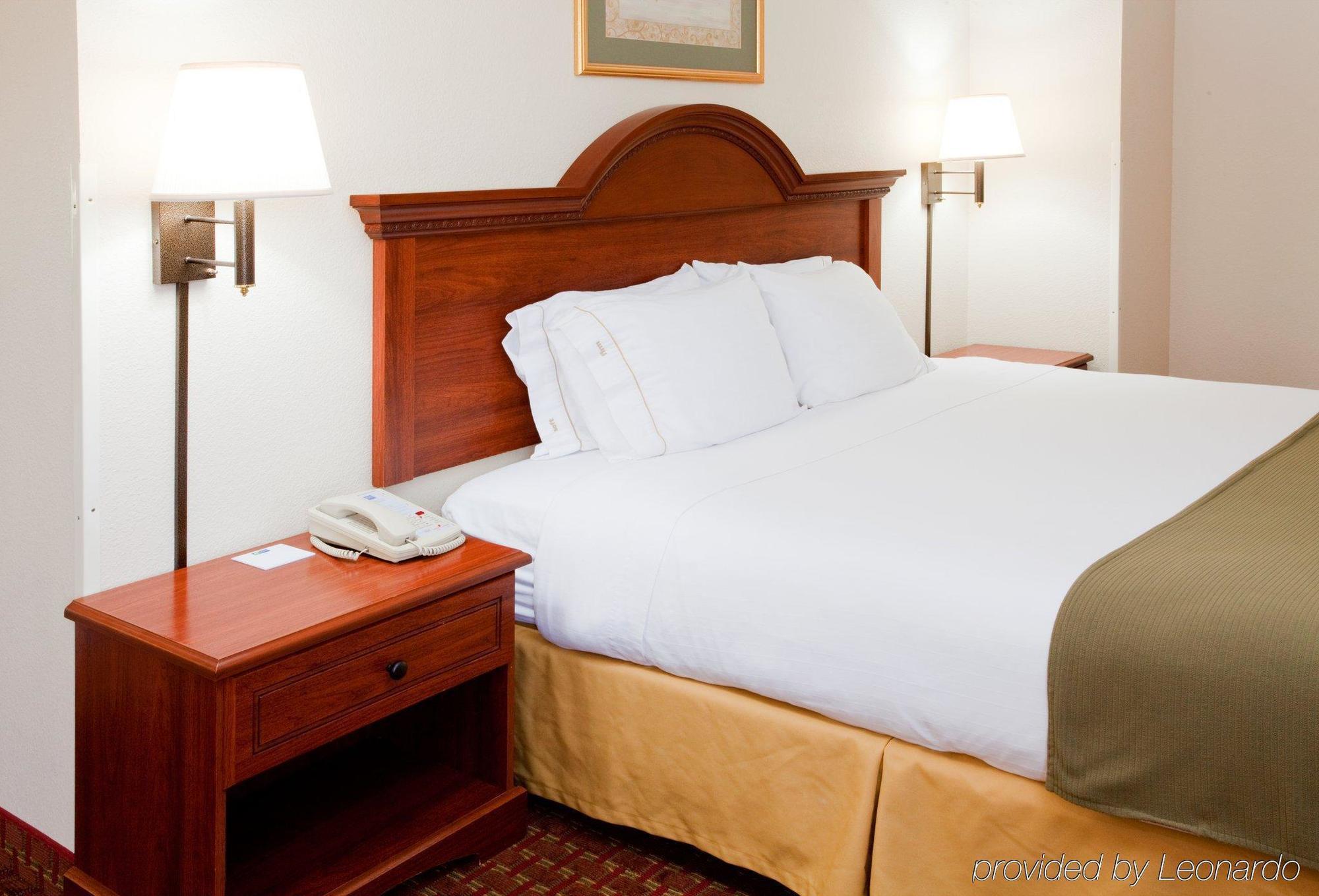 Holiday Inn Express Hillsville By Ihg Szoba fotó